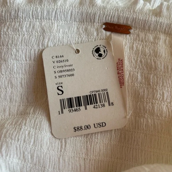 NWT FREE PEOPLE CONVERTIBLE SKIRT. 
Size S - Picture 10 of 10